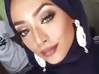 uk hijabi cum face